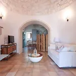 Le Dimore Di Speziale بيت للعطل *